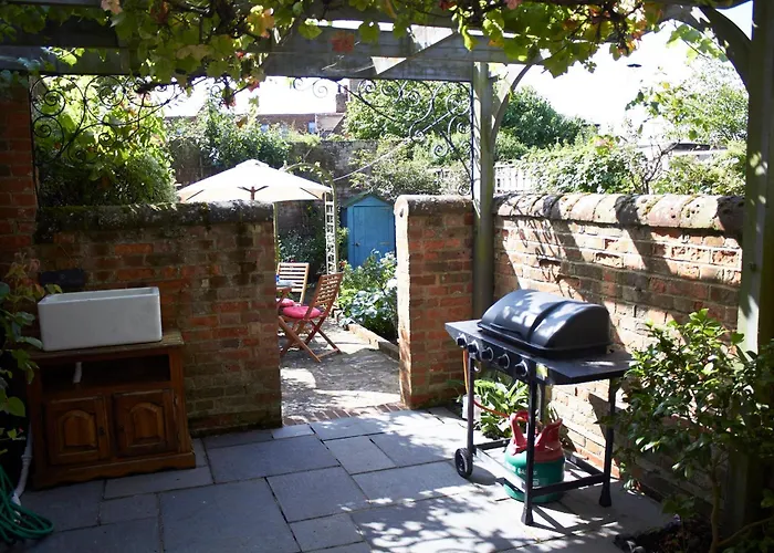 Earl Cottage, Woodbridge