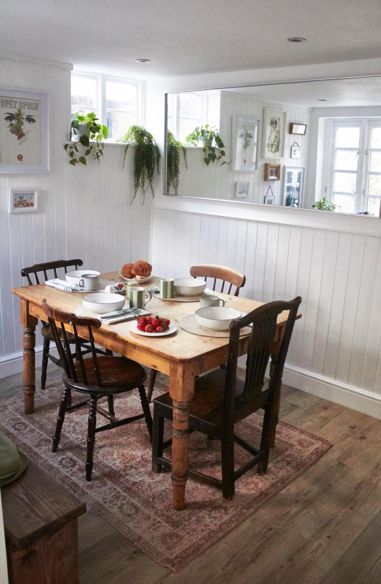 Earl Cottage, * Woodbridge