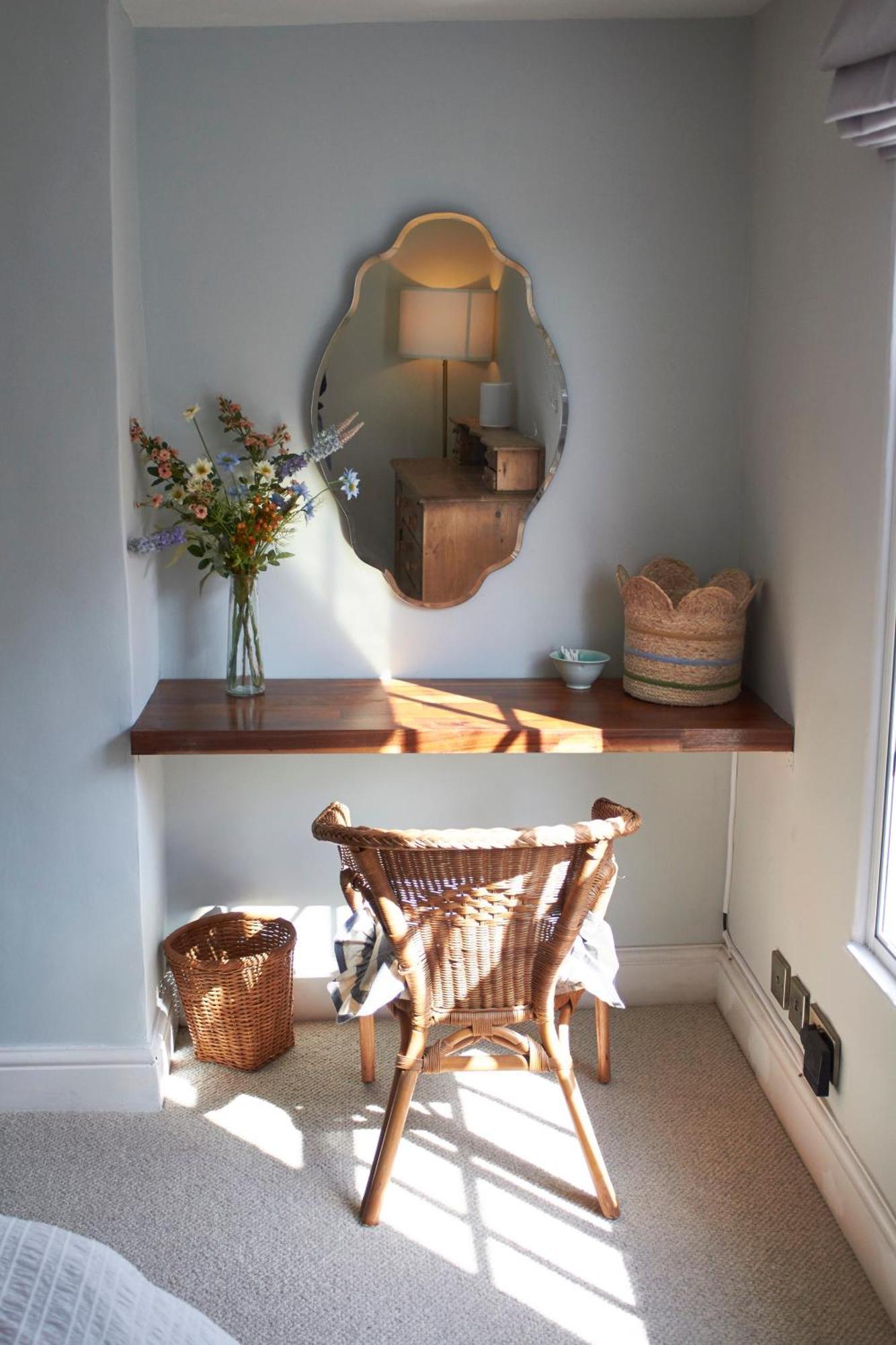 Earl Cottage, * Woodbridge